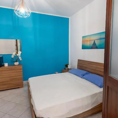 Port Island - Second Floor Apartment